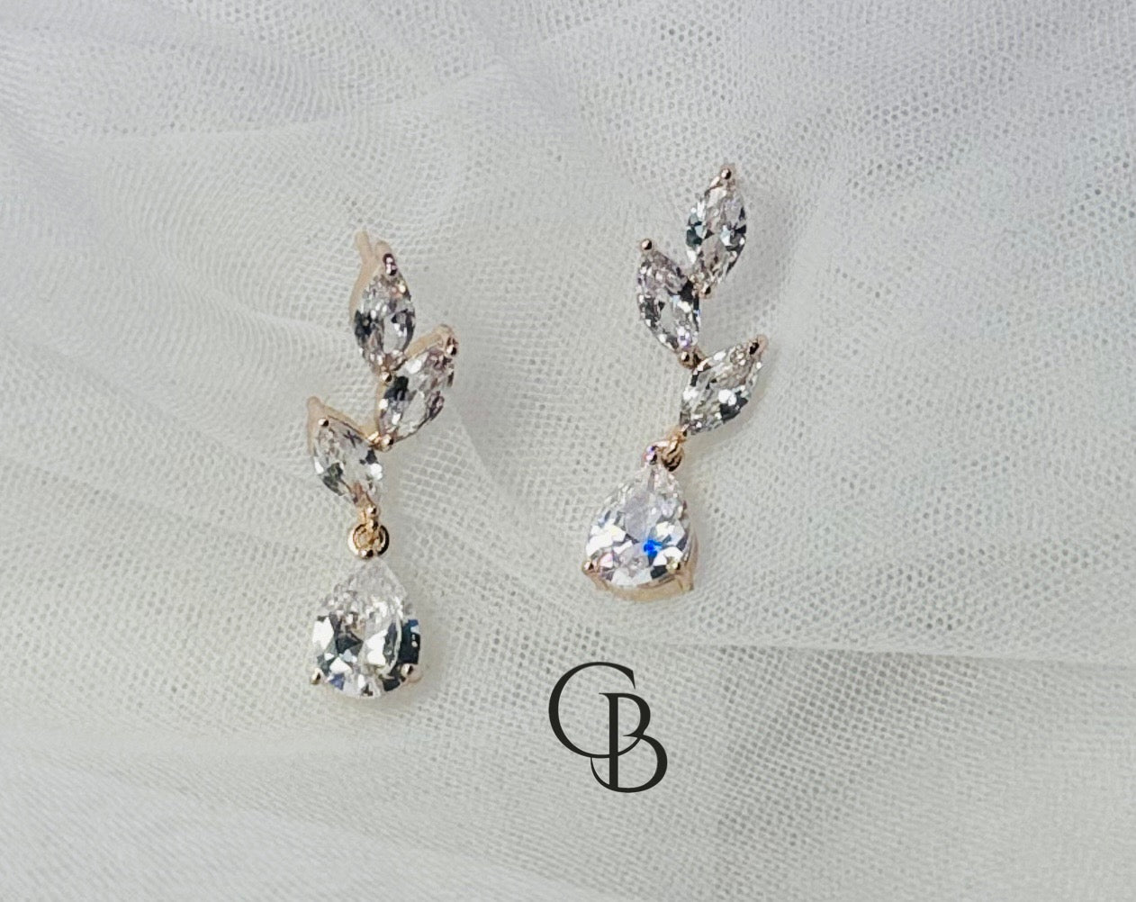 Boucles d’oreilles de mariage romantique "Izar"